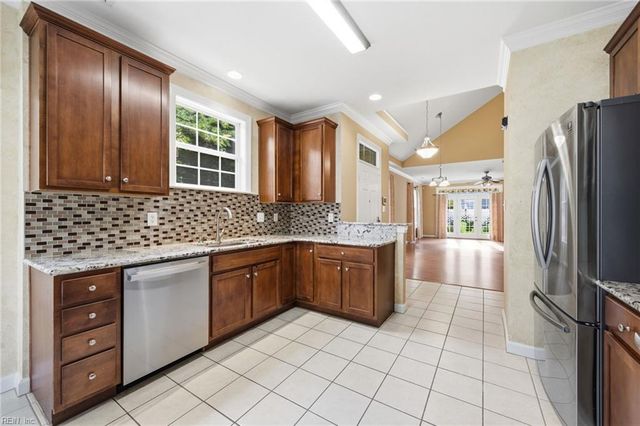 409 Fieldstone Glen WAY, Virginia Beach, VA 23454