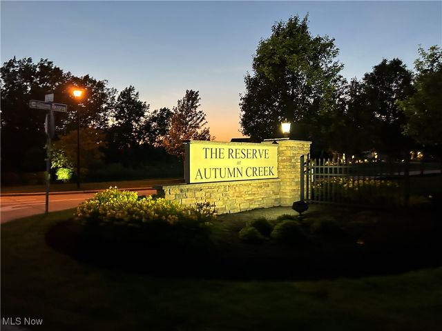 3125 Portsmouth Drive, Brunswick, OH 44212