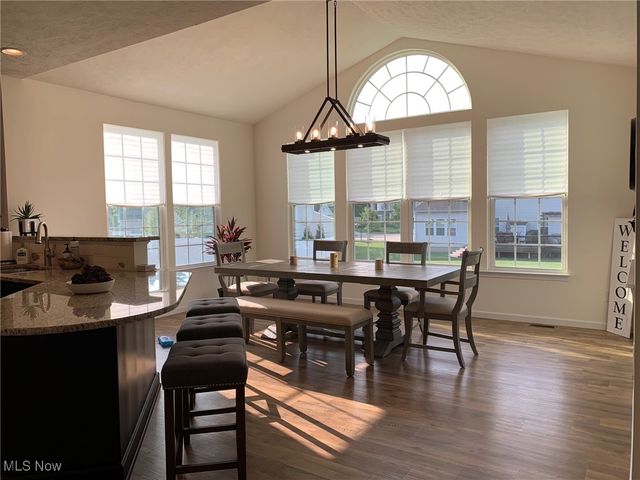 3125 Portsmouth Drive, Brunswick, OH 44212