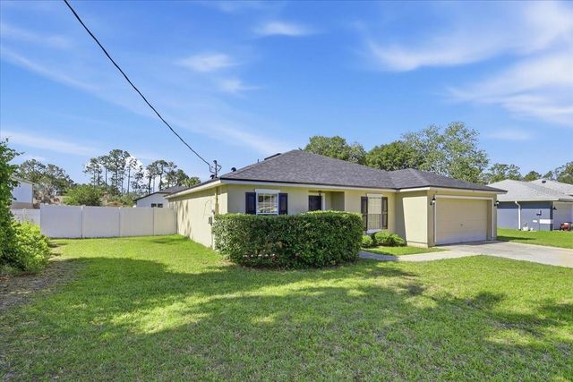 12 LLESTONE PATH, Palm Coast, FL 32164