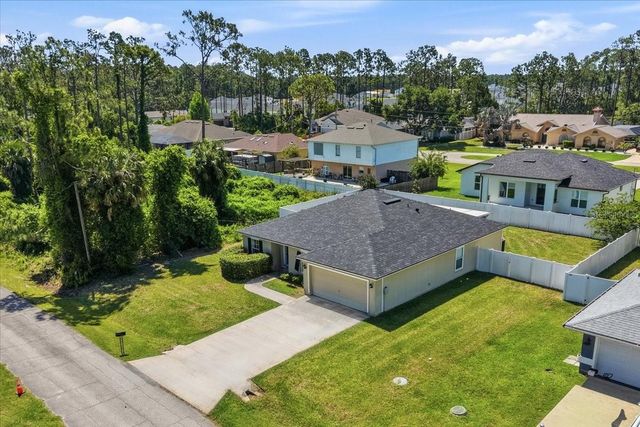 12 LLESTONE PATH, Palm Coast, FL 32164