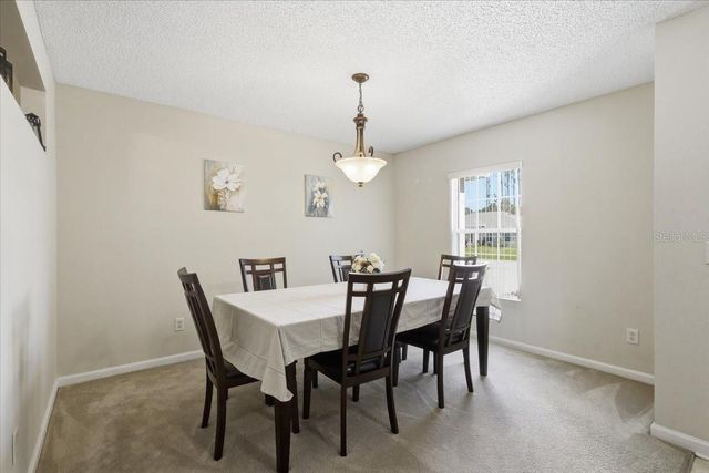 12 LLESTONE PATH, Palm Coast, FL 32164