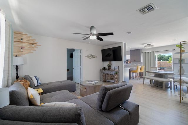 1416 W Hardee Street, Lantana, FL 33462