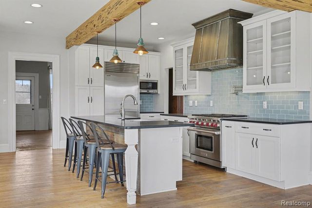 7861 Gregory Road, Dexter, MI 48130