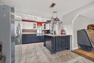 141 Town And Country Drive, Huntsville, TX 77320