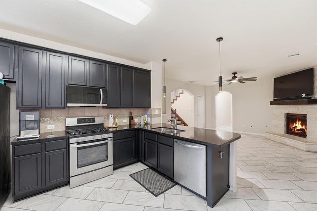 4743 Bay Vista Drive, Baytown, TX 77523