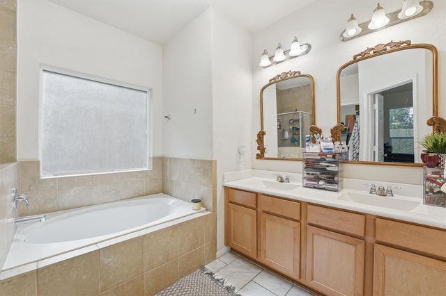 4743 Bay Vista Drive, Baytown, TX 77523