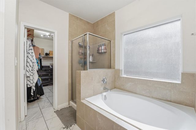 4743 Bay Vista Drive, Baytown, TX 77523