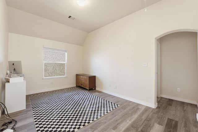 4743 Bay Vista Drive, Baytown, TX 77523