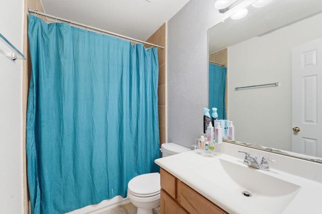 4743 Bay Vista Drive, Baytown, TX 77523