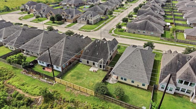 4743 Bay Vista Drive, Baytown, TX 77523