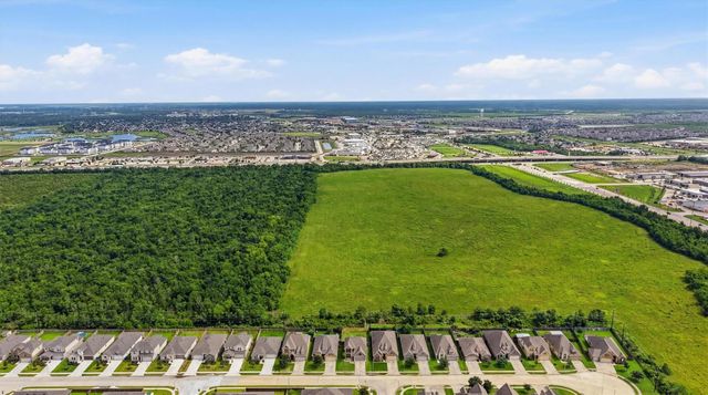 4743 Bay Vista Drive, Baytown, TX 77523