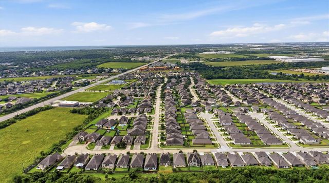 4743 Bay Vista Drive, Baytown, TX 77523