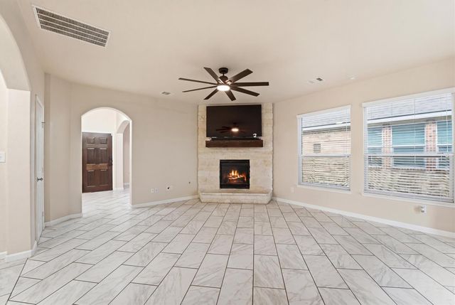 4743 Bay Vista Drive, Baytown, TX 77523