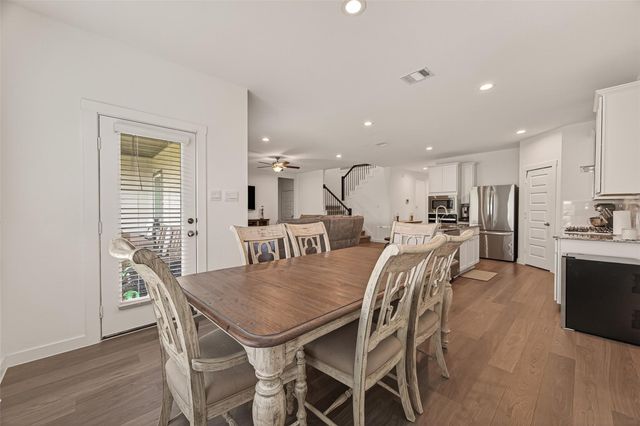 3132 Wickfield Pass Lane, League City, TX 77573