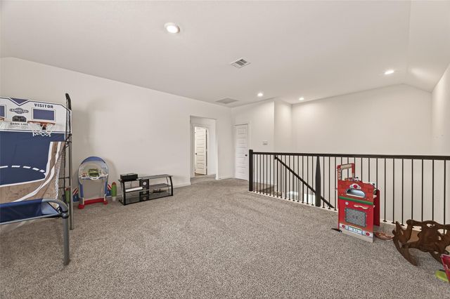 3132 Wickfield Pass Lane, League City, TX 77573
