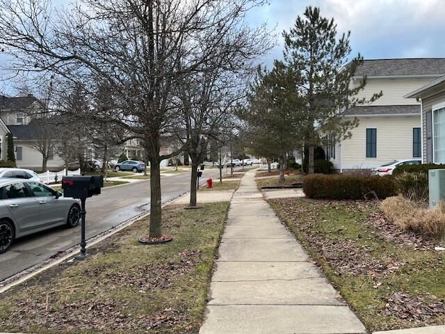 1346 N Bay Drive, Ann Arbor, MI 48103