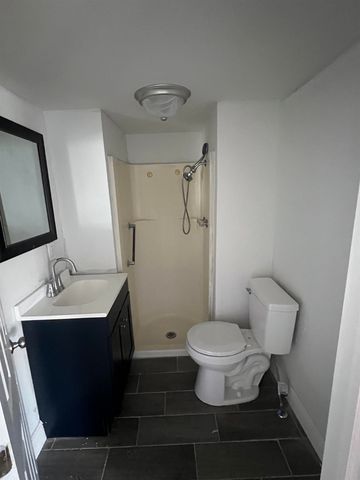 1032 Van Buren Ave, Huntington, WV 25704