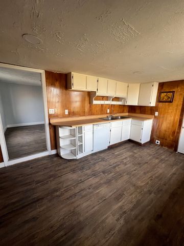 1032 Van Buren Ave, Huntington, WV 25704