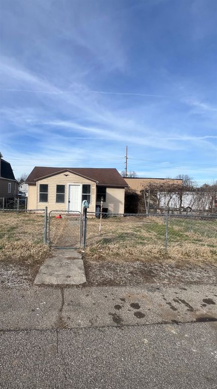 1032 Van Buren Ave, Huntington, WV 25704