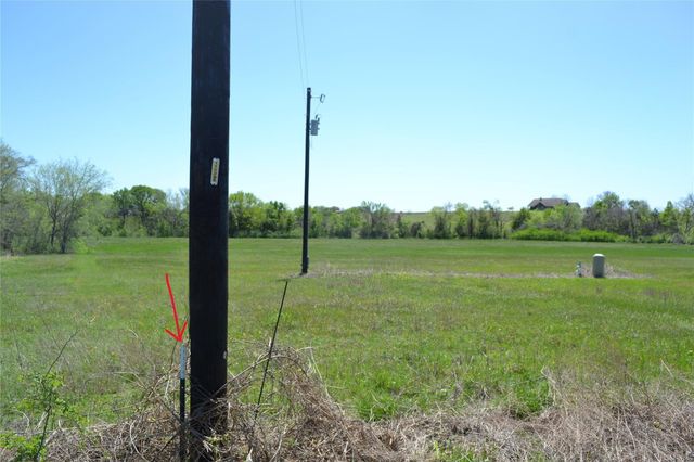 5568 Bleiblerville Road, Bleiblerville, TX 78931