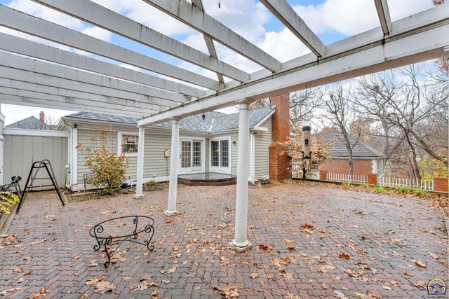 3600 SW Randolph Sq Unit 40, Topeka, KS 66611