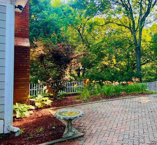 3600 SW Randolph Sq Unit 40, Topeka, KS 66611