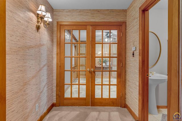 3600 SW Randolph Sq Unit 40, Topeka, KS 66611