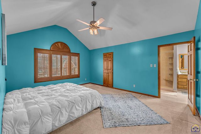 3600 SW Randolph Sq Unit 40, Topeka, KS 66611