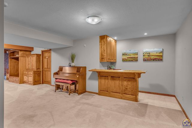 3600 SW Randolph Sq Unit 40, Topeka, KS 66611