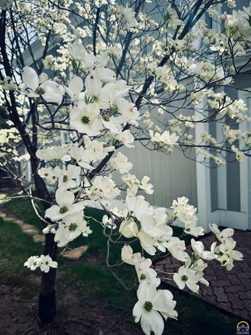 3600 SW Randolph Sq Unit 40, Topeka, KS 66611