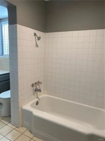 1265 Oakridge Drive A, Glendale, CA 91205