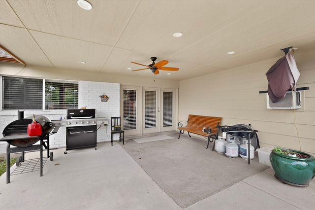 609 Melissa Lane, Garland, TX 75040