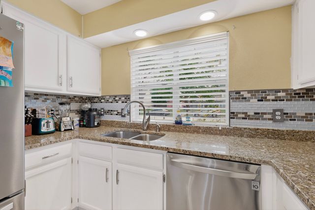 609 Melissa Lane, Garland, TX 75040