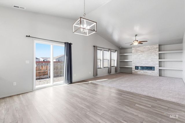 19569 Stowe Way, Caldwell, ID 83605