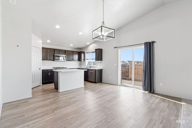 19569 Stowe Way, Caldwell, ID 83605