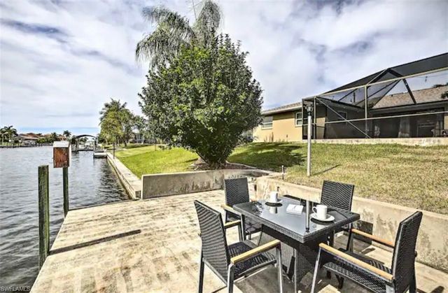 2806 SW 38th TER, Cape Coral, FL 33914