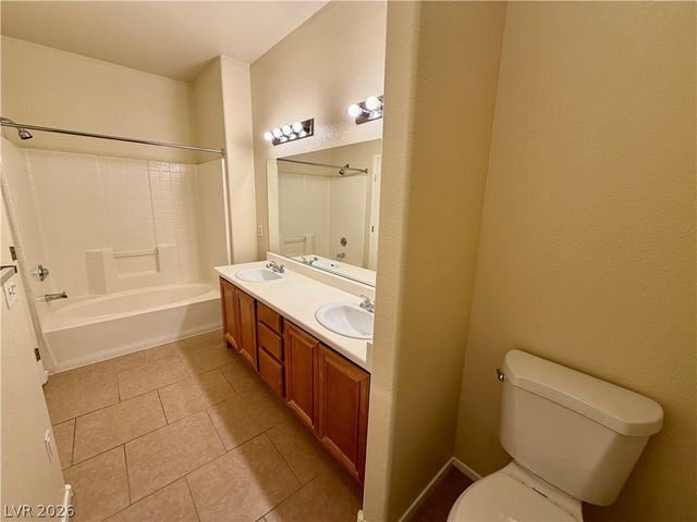 10245 South MARYLAND PW Parkway 136, Las Vegas, NV 89123