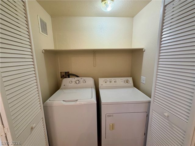 10245 South MARYLAND PW Parkway 136, Las Vegas, NV 89123