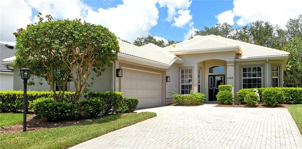 5162 HIGHBURY CIRCLE, Sarasota, FL 34238