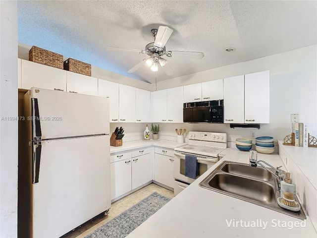 701 SW Amber Ter, Port St. Lucie, FL 34953