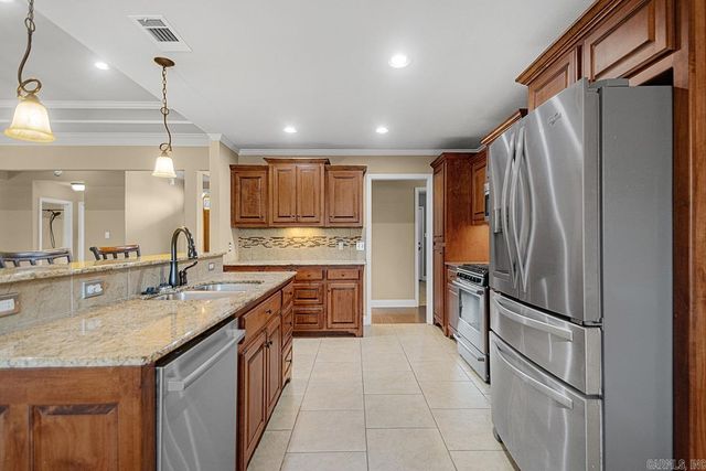 3018 DAPPLE GRAY, Benton, AR 72015