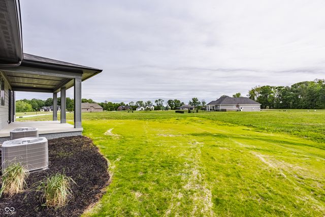 3925 Besbie Way, Bargersville, IN 46106