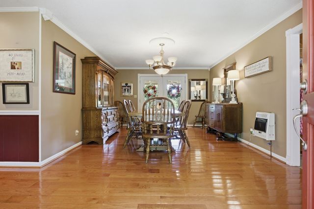 750 Mountain View Dr, Pulaski, TN 38478