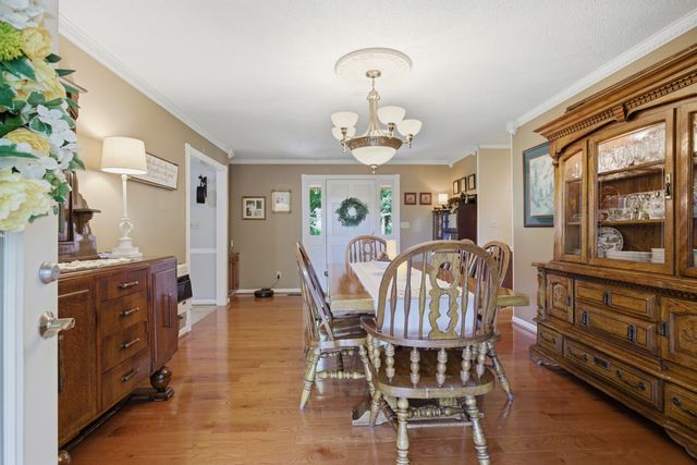 750 Mountain View Dr, Pulaski, TN 38478
