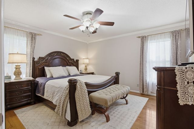 750 Mountain View Dr, Pulaski, TN 38478