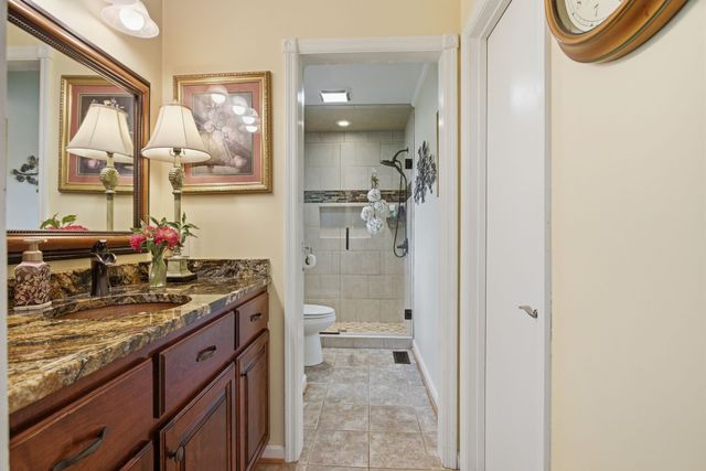 750 Mountain View Dr, Pulaski, TN 38478