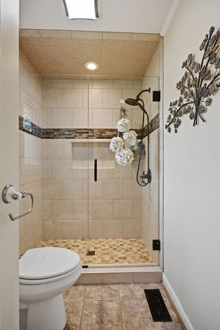 750 Mountain View Dr, Pulaski, TN 38478