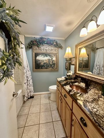 750 Mountain View Dr, Pulaski, TN 38478