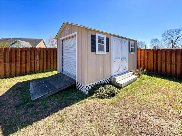 3420 Muddy Creek Road, Midland, NC 28107